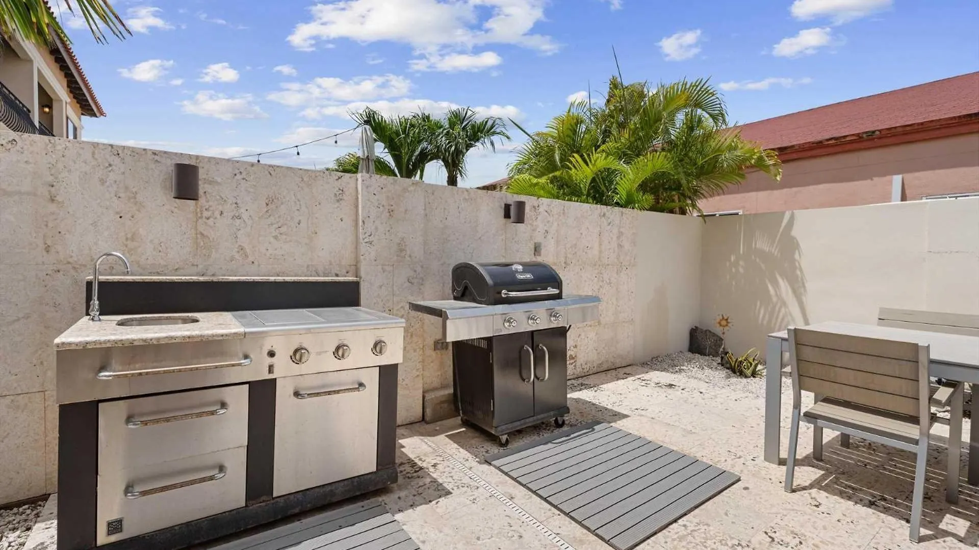 Gc125B - Malmok Beach - 2Br Condo Perfect For Families Palm Beach 0*,  Aruba