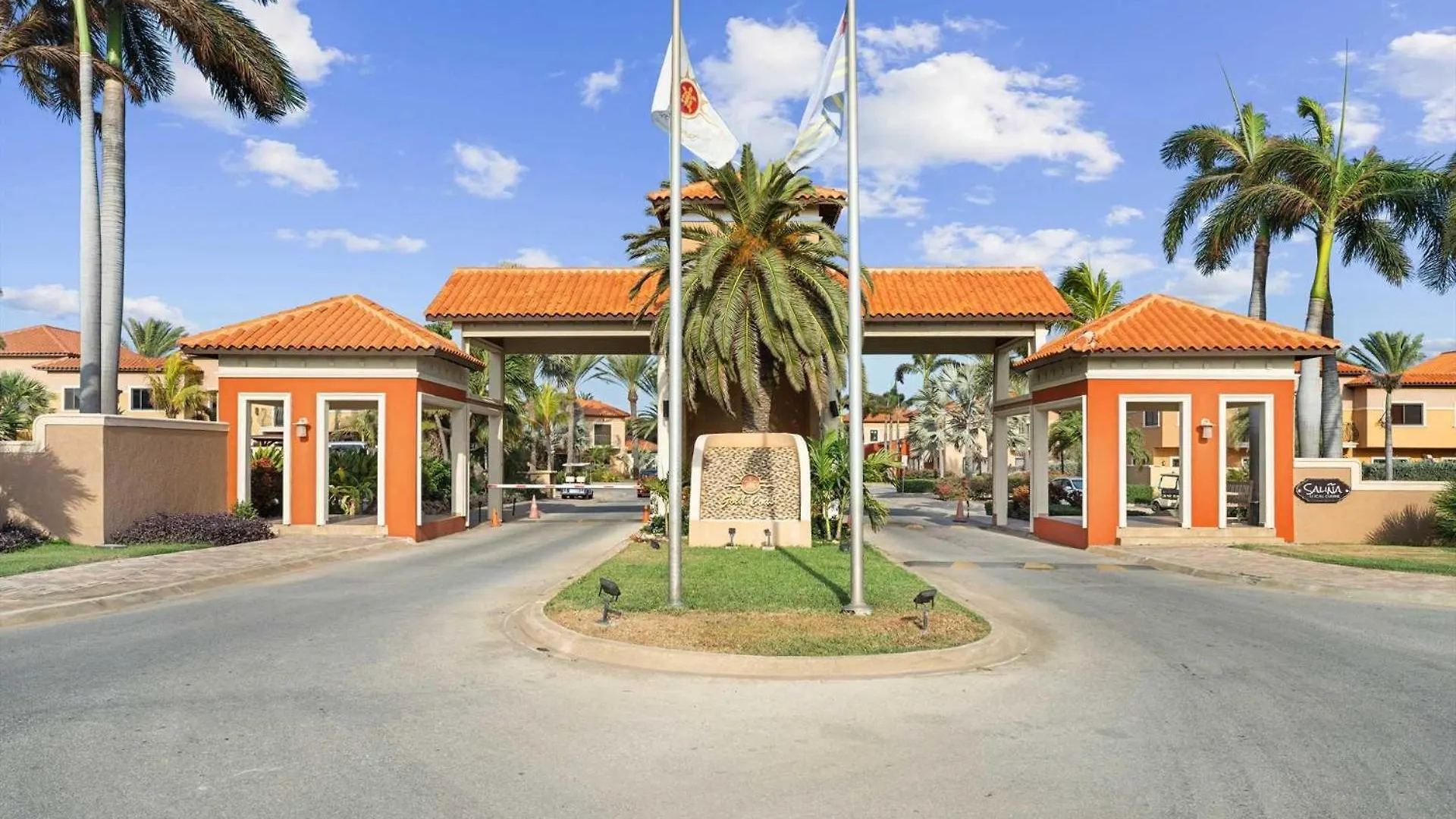 Gc125B - Malmok Beach - 2Br Condo Perfect For Families Palm Beach Aruba